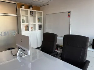 Oficina de Nevro Solutions, expertos en Neurofeedback, coaching y programas de alto rendimiento